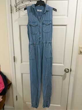 Thread & Supply Sleeveless Light Blue Denim Utility Jumpsuit Size Medium